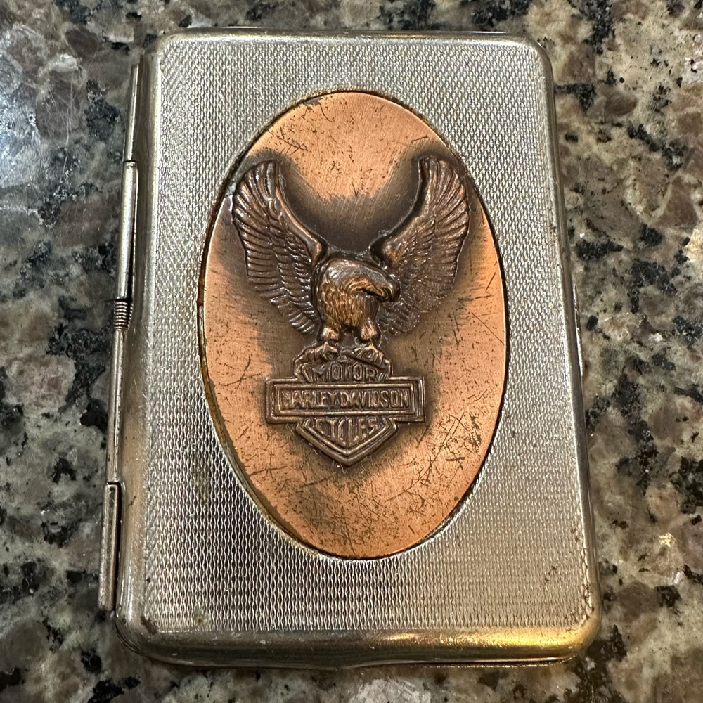 Vintage Harley-Davidson card cigarette holder